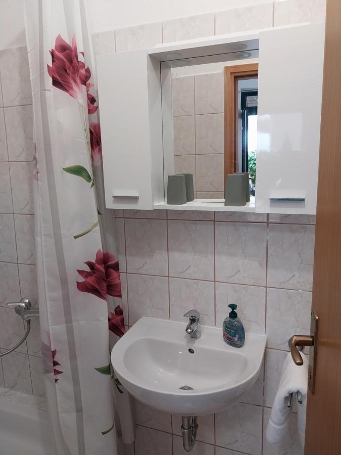 Sobe Kraft 2 Daire Živogošće Dış mekan fotoğraf